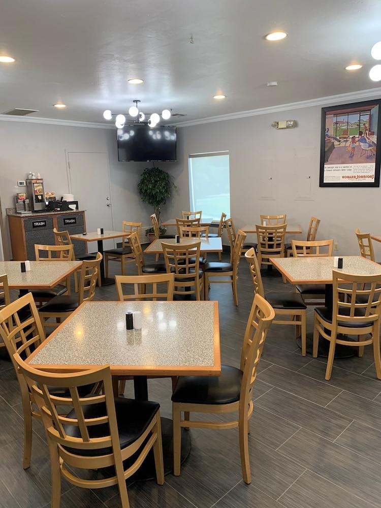 Howard Johnson By Wyndham Oklahoma City Okc Airport, Fairgrounds, I40 Extérieur photo