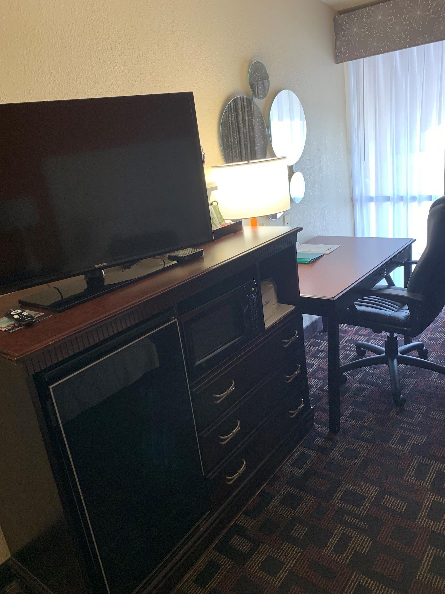 Howard Johnson By Wyndham Oklahoma City Okc Airport, Fairgrounds, I40 Extérieur photo