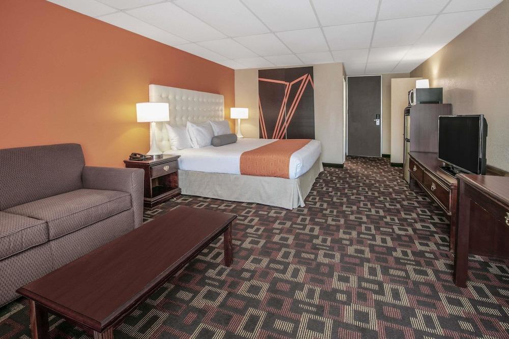 Howard Johnson By Wyndham Oklahoma City Okc Airport, Fairgrounds, I40 Extérieur photo