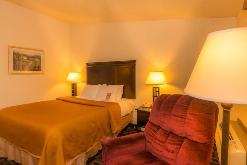 Howard Johnson By Wyndham Oklahoma City Okc Airport, Fairgrounds, I40 Extérieur photo