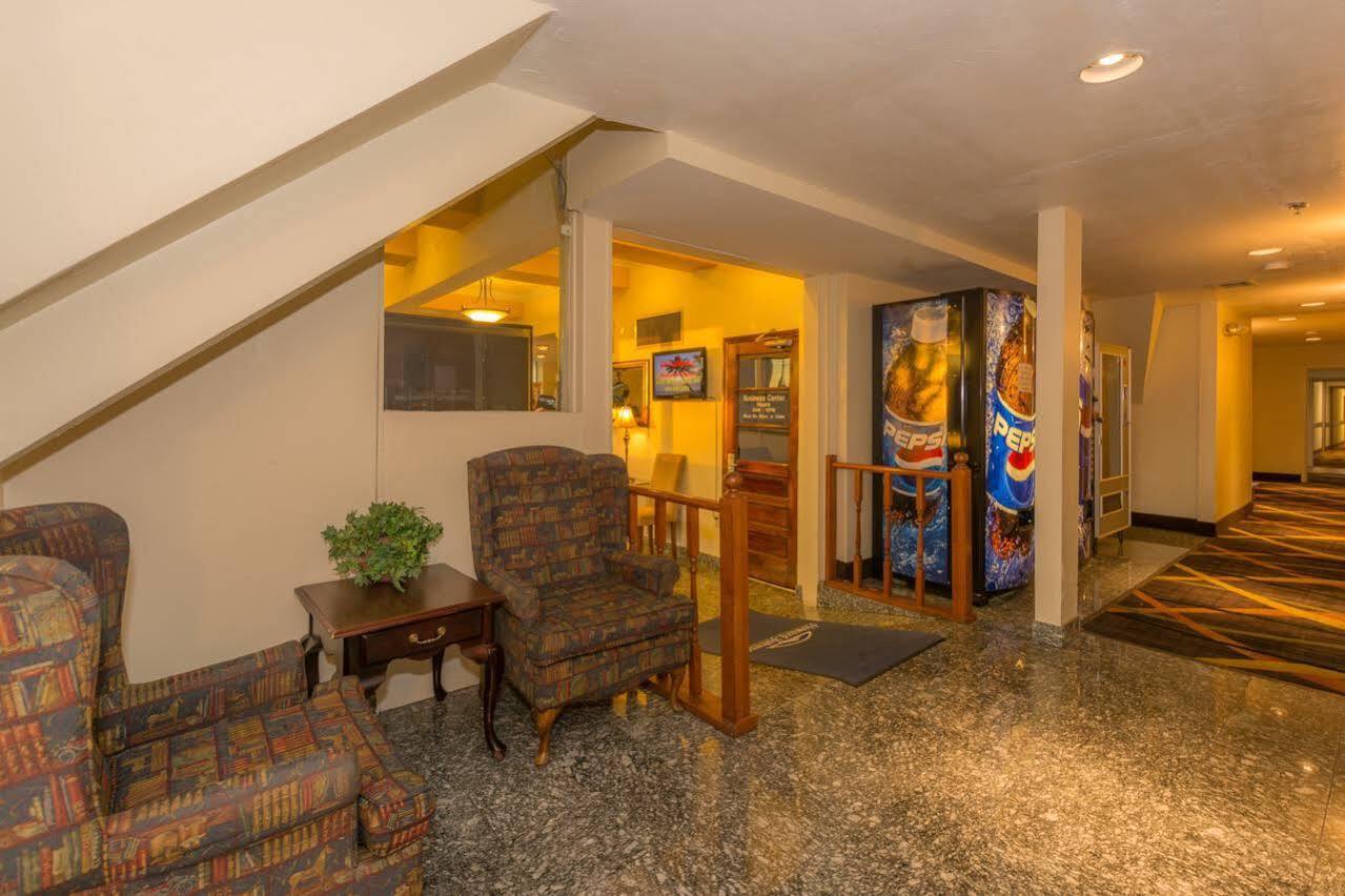 Howard Johnson By Wyndham Oklahoma City Okc Airport, Fairgrounds, I40 Extérieur photo