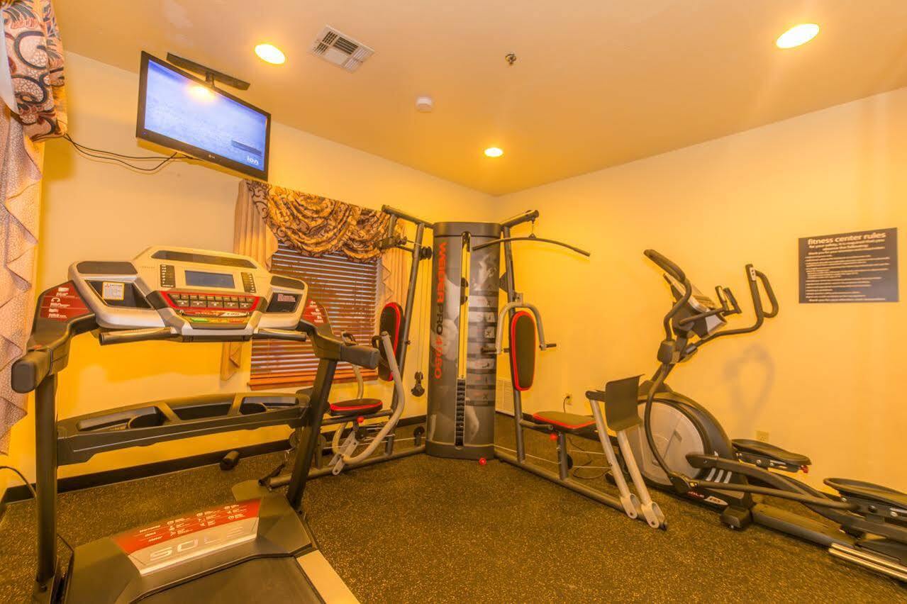 Howard Johnson By Wyndham Oklahoma City Okc Airport, Fairgrounds, I40 Extérieur photo